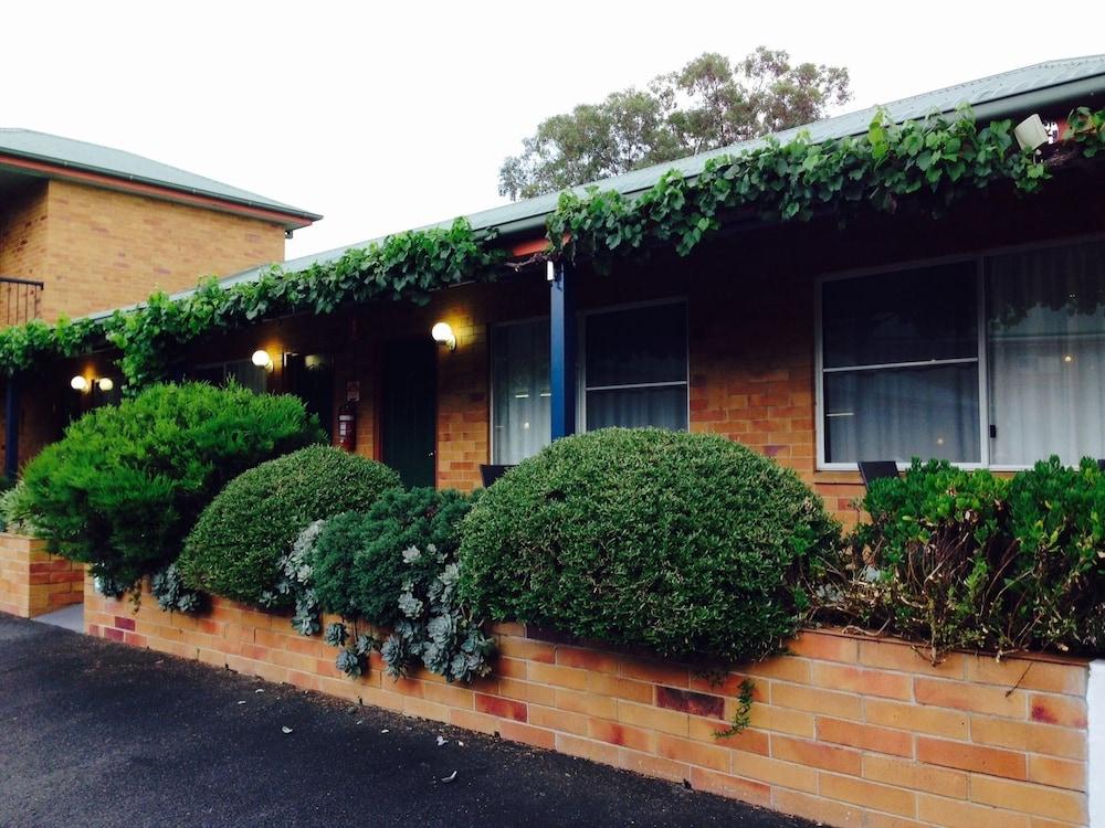 The Vines Motel & Cottages Stanthorpe Dış mekan fotoğraf